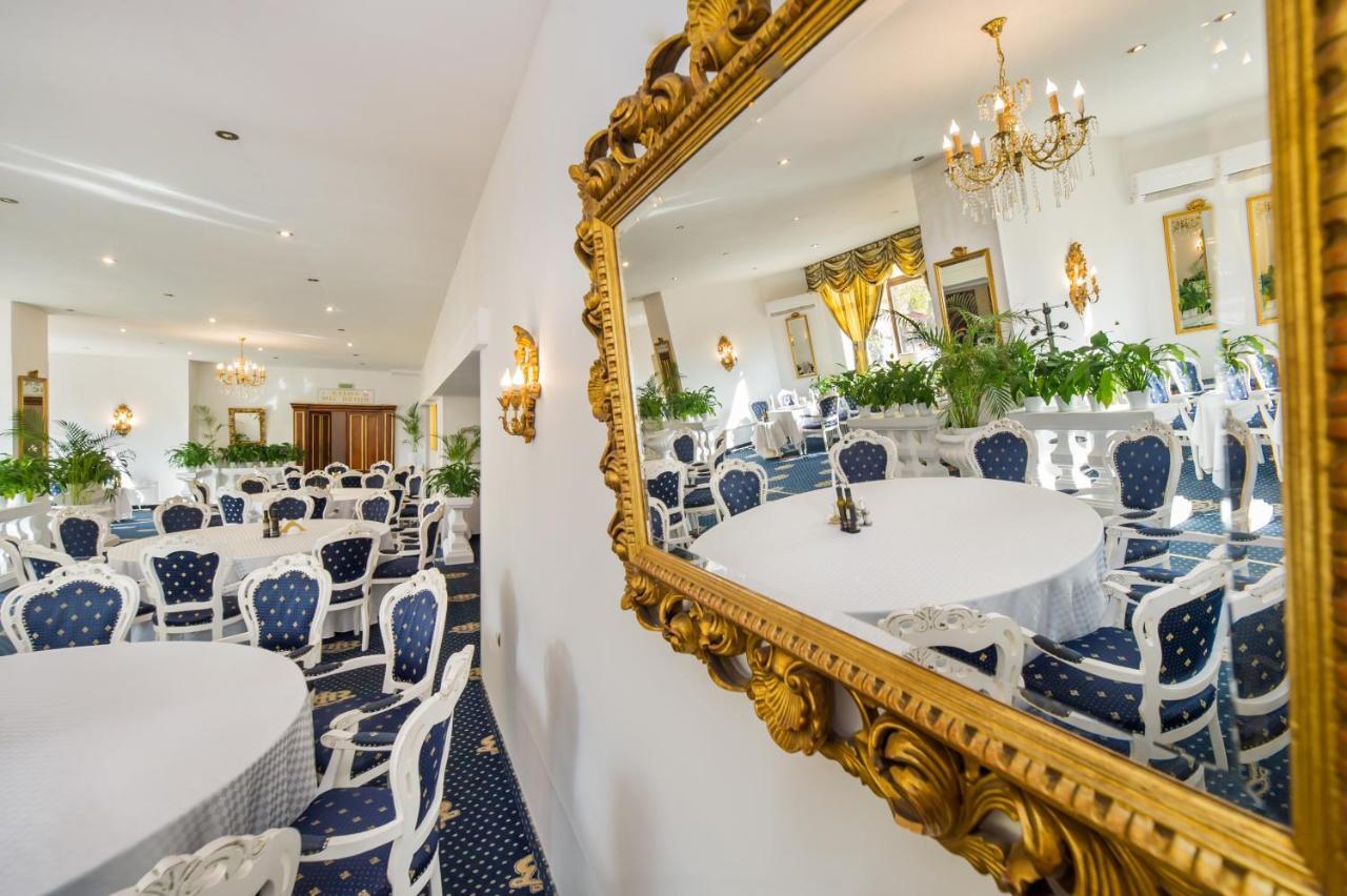 Hotel Cetate Alba Iulia Eksteriør billede