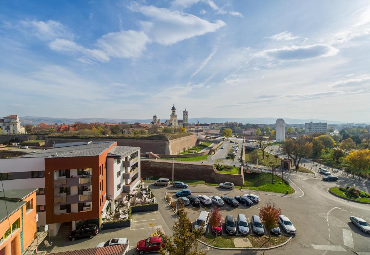 Hotel Cetate Alba Iulia Eksteriør billede