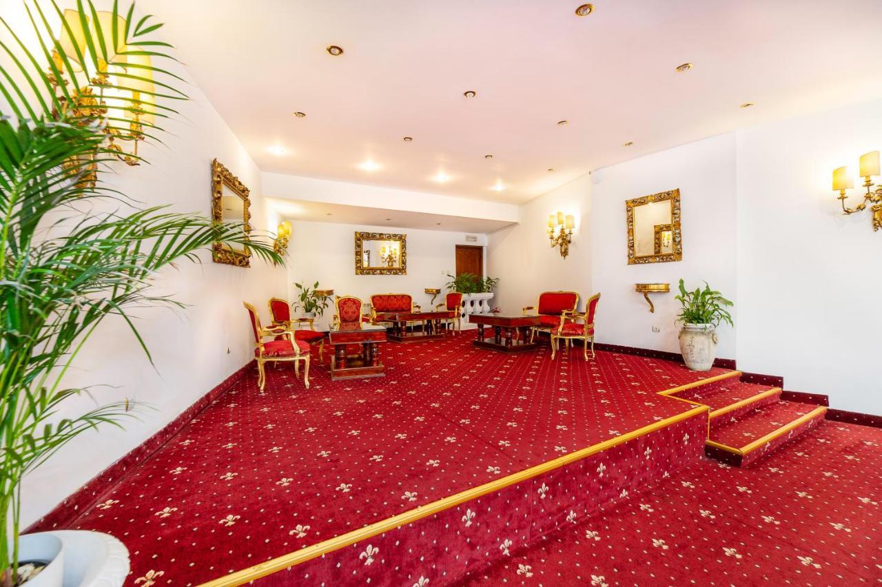 Hotel Cetate Alba Iulia Eksteriør billede
