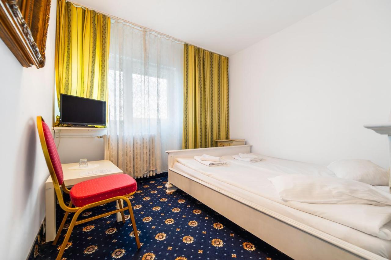 Hotel Cetate Alba Iulia Eksteriør billede